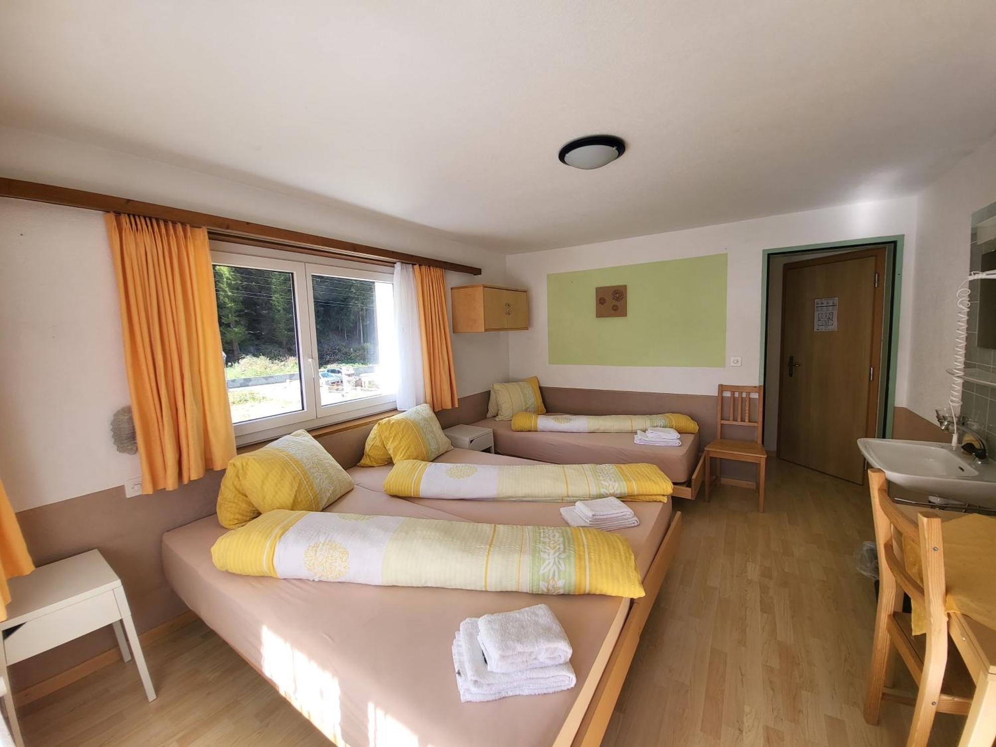 Pension Heino Saas-Grund Zewnętrze zdjęcie