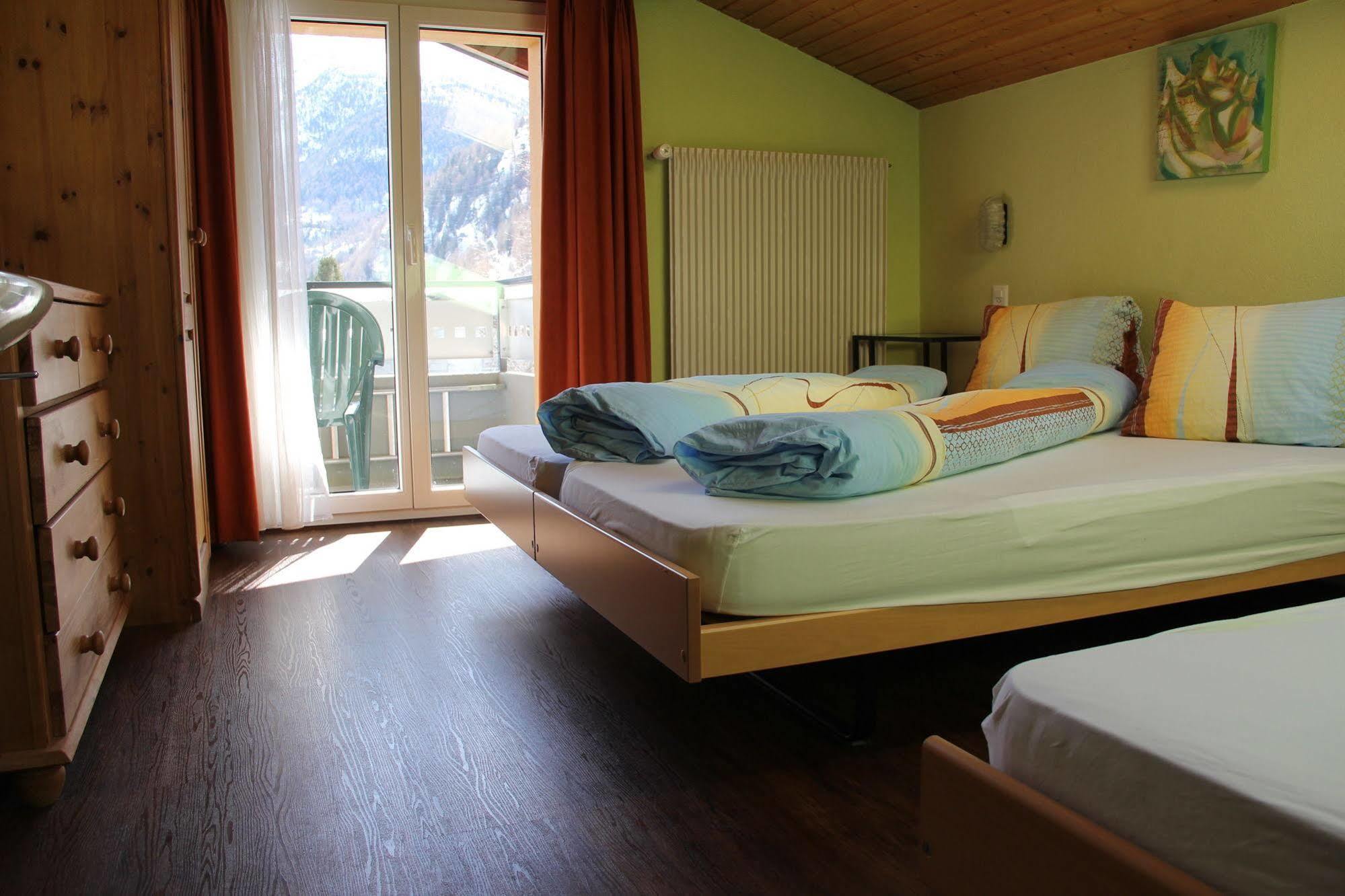 Pension Heino Saas-Grund Zewnętrze zdjęcie